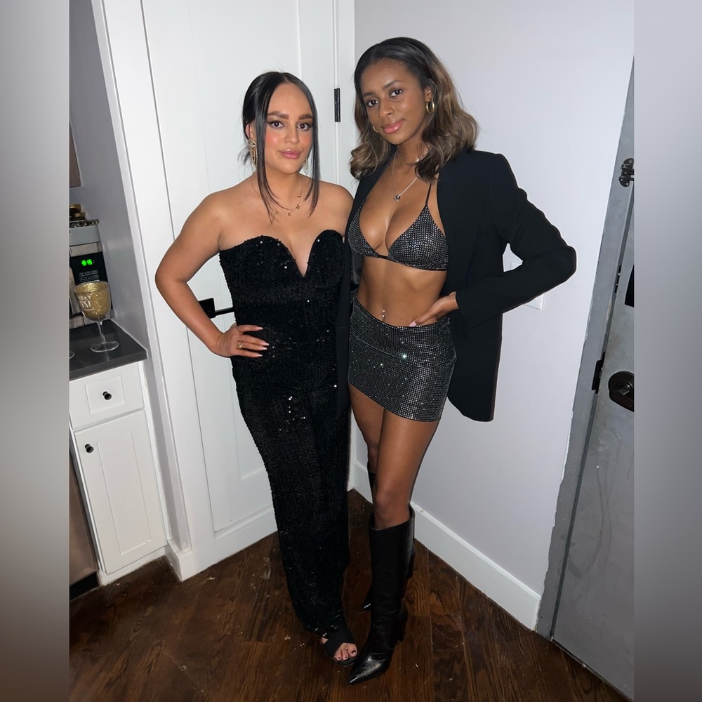 Worn Once. Great Condition! Bottom Is A Small And… - image 1